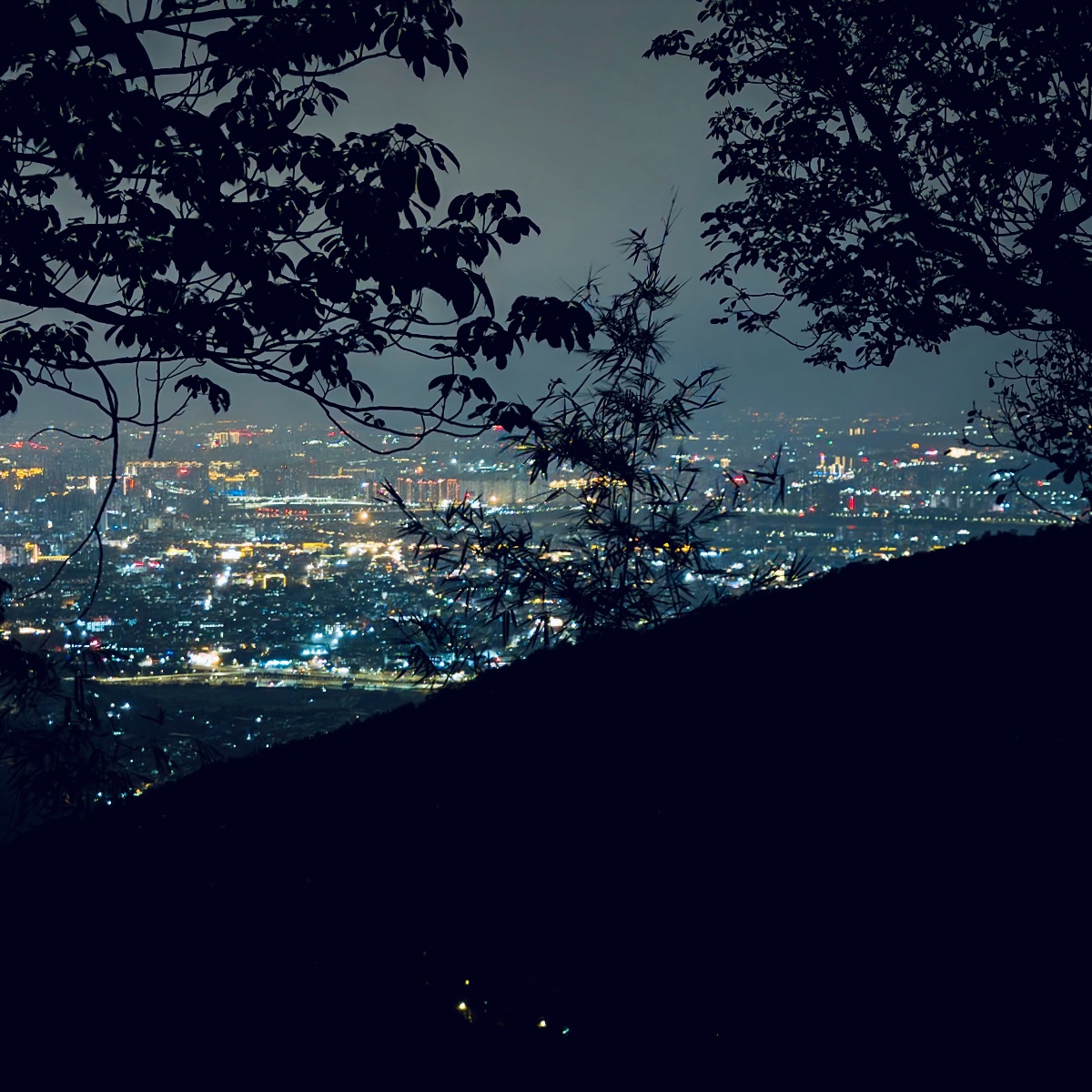 夜宿泉州清源山 Cover